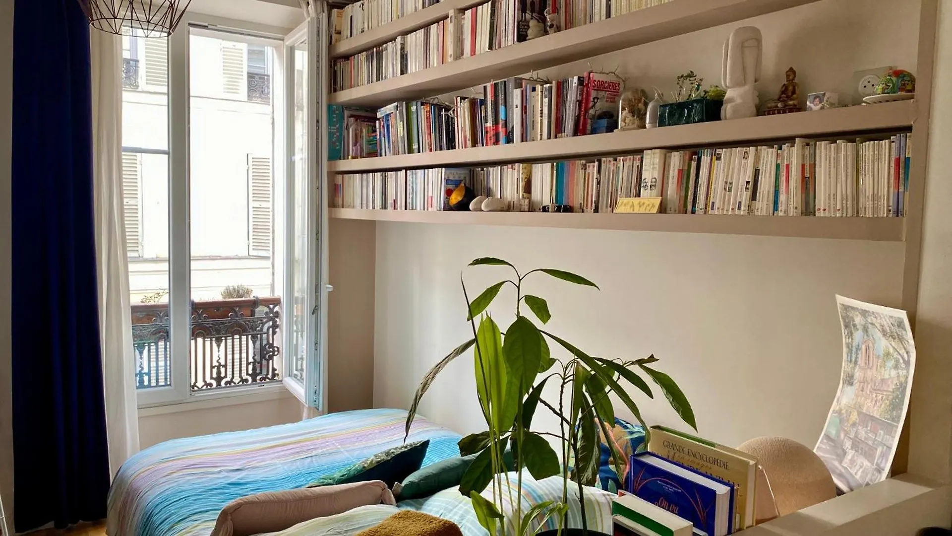Apartment Appartement Calme Au Coeur De Montmartre ! Paris